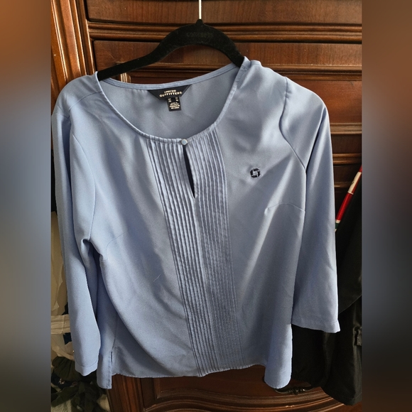 Blue JPMorgan chase bank uniform. size 4 pleated 3/4 length sleeve